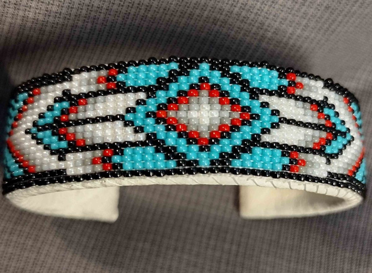 How I'm making my next Native American style seed bead loom bracelet part 1  - YouTube